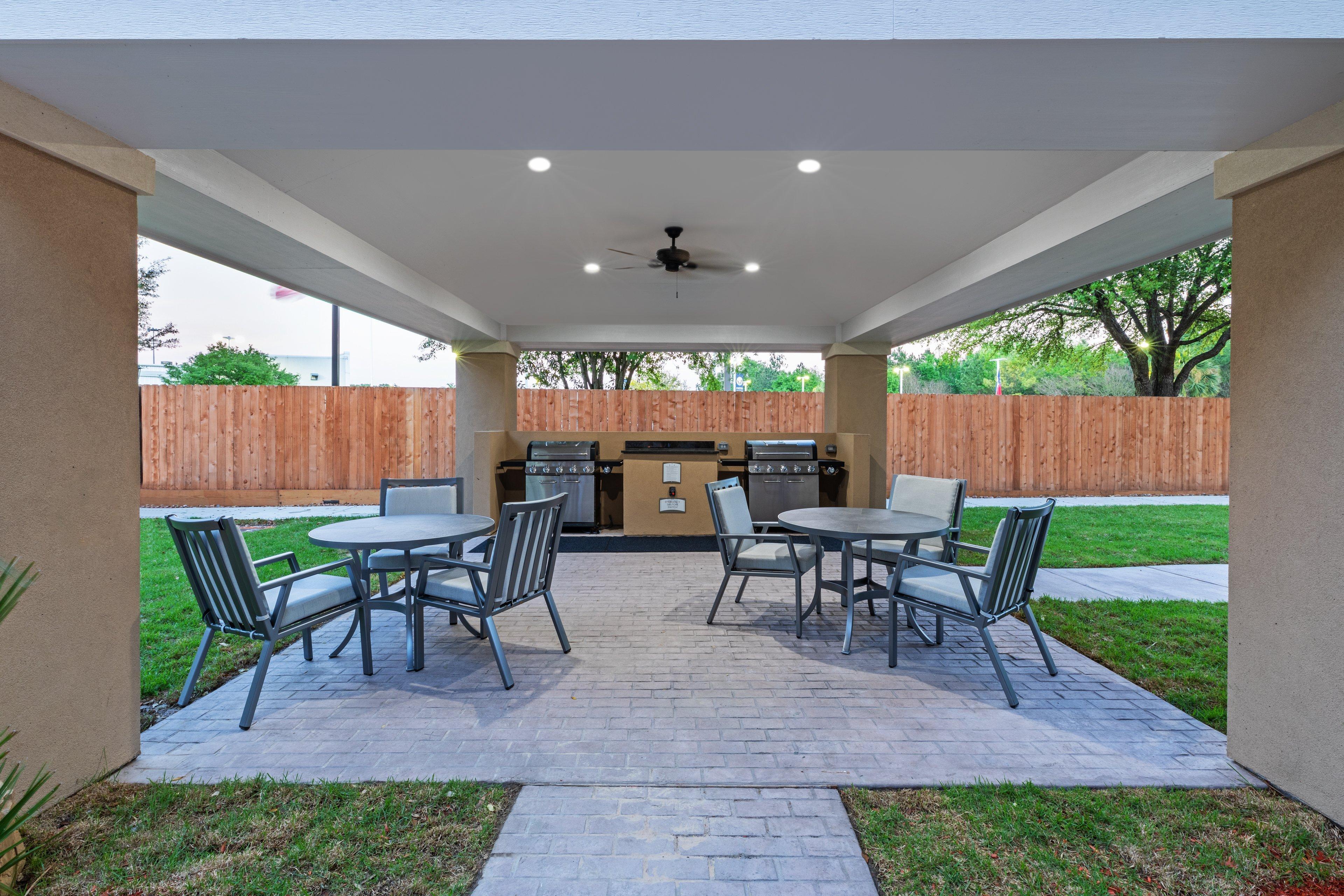 Staybridge Suites - Houston Iah Airport East By Ihg Humble Esterno foto